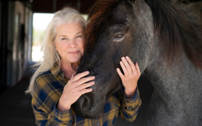 Texas Artist Mel Auberty Creatively Supports Horses Amid SAFE Act